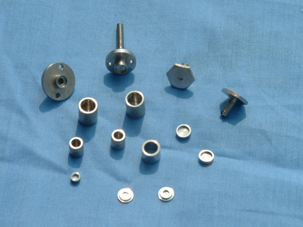 ���Ͻ�ѹ��������η���